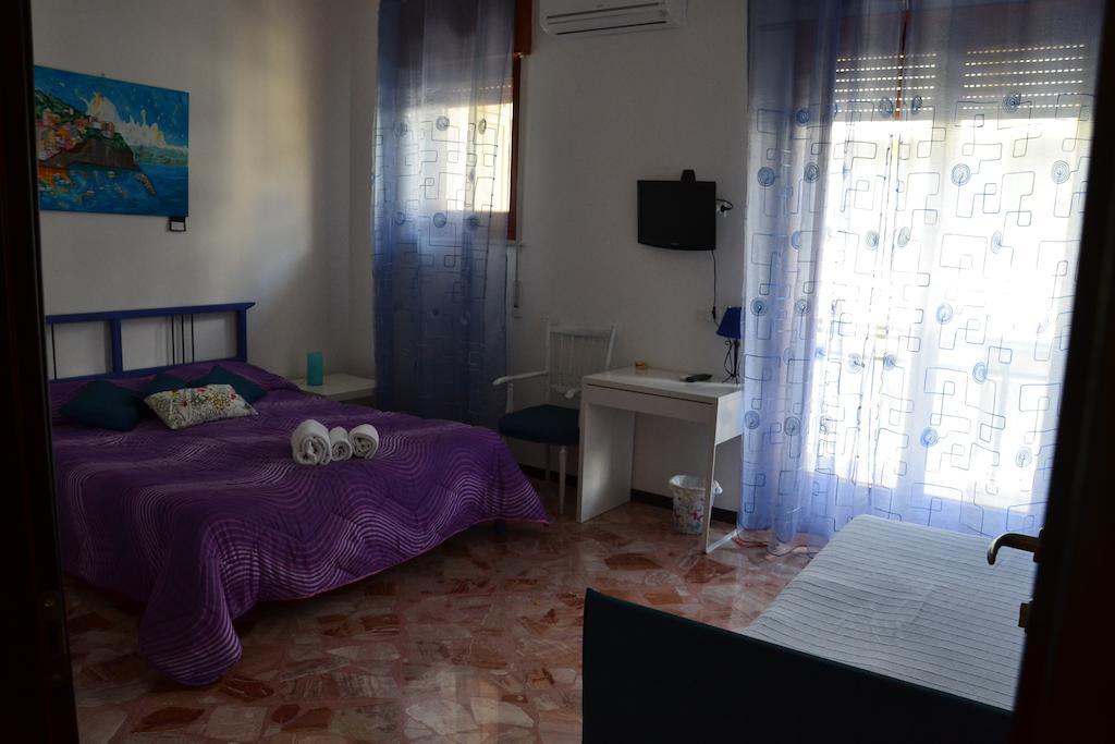 A Due Passi Da Erice B&B Exterior photo